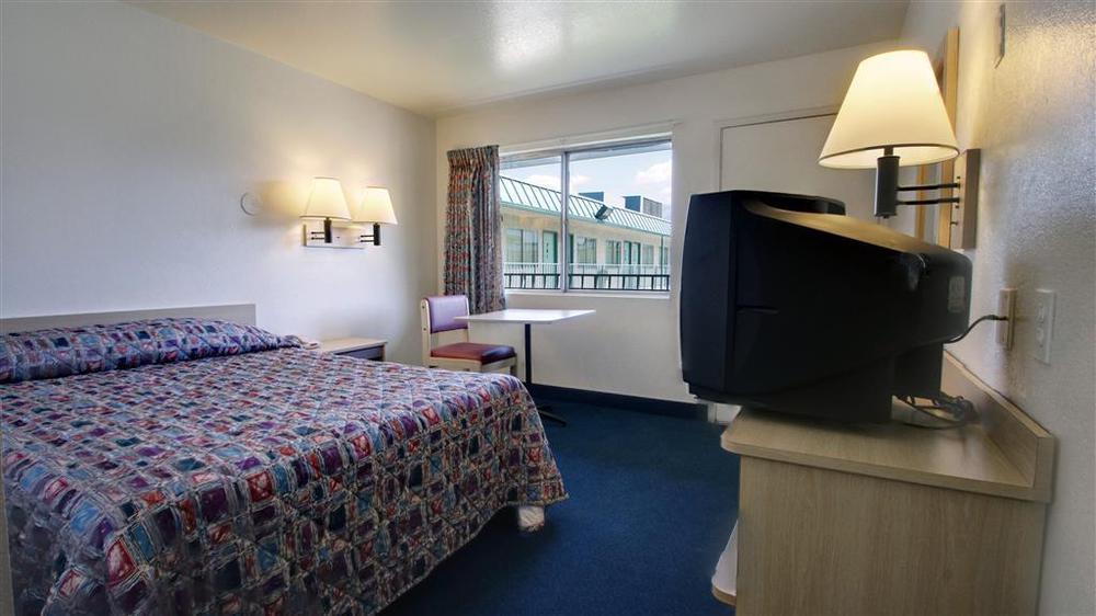 Econo Lodge Midvale Habitación foto
